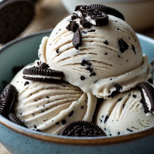 Easy Homemade Oreo Ice Cream in No Time